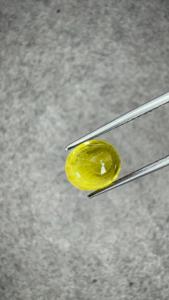 Zafiro Amarillo Natural de Bangkok de 3.85 Ct con Certificado GIA, Corte Ovalado, Gema Suelta, Piedra Preciosa Amarilla Dorada - Product Image 3