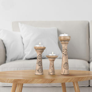 Juego de 3 Portavelas de Madera para el Hogar, Diseño Floral en Relieve Hecho a Mano para Decoración del Hogar - Product Image 3
