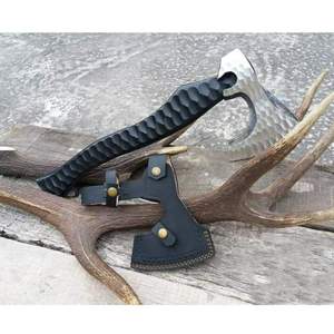 Hache tactique forgée à la main avec manche en bois et fourreau en cuir, lame en acier au carbone pour la survie en extérieur - Product Image 6