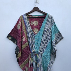 Nouvelle arrivée, robe maxi vintage Kantha, vêtements de plage, robe de chambre Kantha pour femmes - Product Image 1