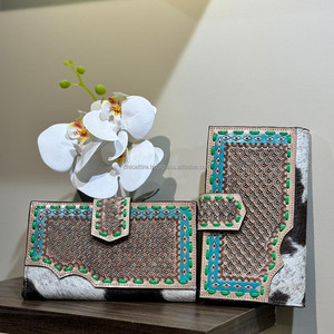 Cartera de mano de cuero tallada a mano personalizada, Cartera de cuero de vaca occidental, Cartera de tarjetas de Color turquesa Vintage, regalo para ella - Product Image 4