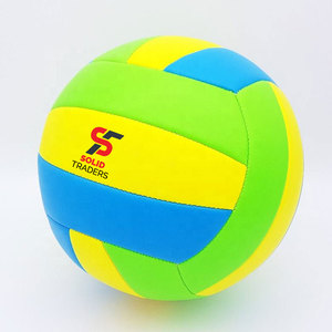 Ballon de volley-ball professionnel de la série Solid Trader Premium Match, surface à texture douce, excellent confort pour les mains, vol puissant. - Product Image 2