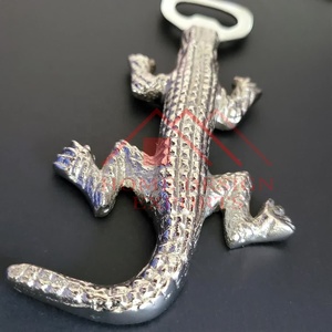 Venta caliente abrebotellas de cocodrilo Decoración de mesa de aluminio plateado único para bodas Navidad llamativo boda Navidad - Product Image 4