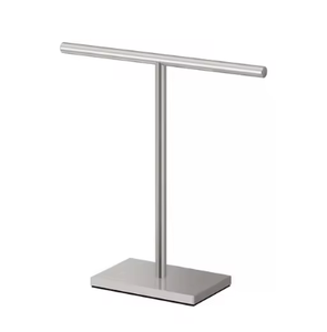 Toallero vertical de metal que ahorra espacio para baño, soporte independiente con barras colgantes de varios niveles y base estable - Product Image 6