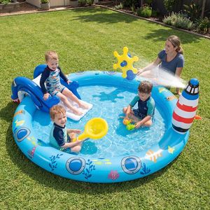 Piscina Gonfiabile a Tema Vita Marina con Scivolo a Forma di Squalo e Spruzzatore a Faro per Divertimento Estivo in Acqua - Product Image 1