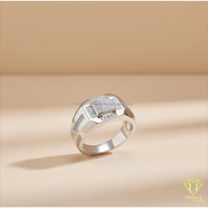 Bague de luxe en argent 925 avec diamant de laboratoire et motif moderne pour la vente en gros de bijoux - Product Image 3