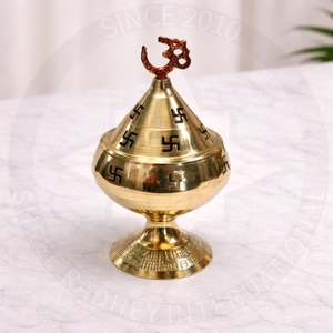 Copa Antigua de Latón con Tapa y Símbolo Swastika OM – Juego de Copas Ritualísticas Decorativas Tradicionales Hechas a Mano - Product Image 3