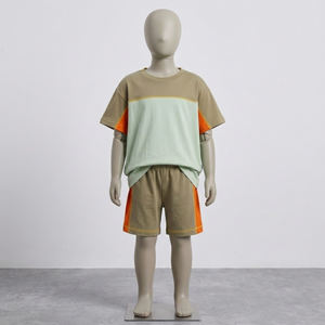Ensemble de t-shirts à manches courtes d'été personnalisés pour enfants - Design imprimé à motifs unis pour enfants - Ensembles de vêtements confortables pour enfants - Product Image 4