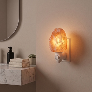 Lampe murale artisanale en sel de l'Himalaya, veilleuse naturelle en cristal à brancher, décoration pour chambre et maison - Product Image 6