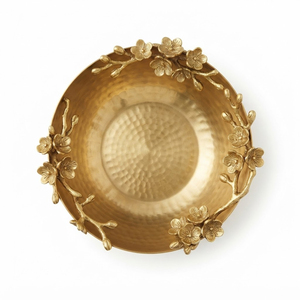 Bol de service artisanal en acier inoxydable martelé avec élégantes poignées en forme de branche d'orchidée dorée pour une décoration de table de mariage haut de gamme - Product Image 4