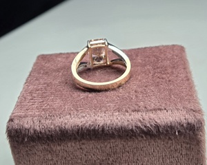 Bague en diamant or rose 14 carats, diamant de laboratoire IGI taille radiant, bijou élégant, brillance intemporelle, accessoire de mode étincelant, classique - Product Image 6