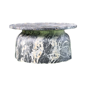 Mesa de Centro de Hormigón con Base Esculpida de Mármol Tormentoso, Acabado de Piedra Envejecida, Moderna, Impermeable, Elegante para Exteriores y Hogar - Product Image 1