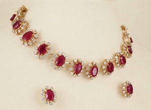 Elegant 18K Gold Diamond <b>Necklace</b> Set with Lab Grown Diamonds & <b>Ruby</b> Toned Stones IGI Certified - Product Image 3