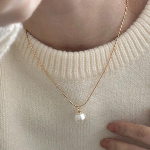 Collar con Colgante de Perlas de Estilo Coreano para Mujer, Personalidad Retro con Temperamento Simple y Versátil - Product Image 4