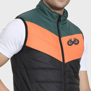 Chaleco Acolchado para Hombre con Logotipo Personalizado al por Mayor, Chaleco de Invierno Ligero y Resistente al Viento de Alta Calidad, Hecho en Pakistán - Product Image 5