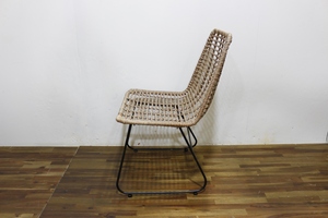 Chaise de salle à manger moderne en rotin tressé avec base en aluminium robuste, mobilier d'extérieur imperméable pour villa et parc - Product Image 4