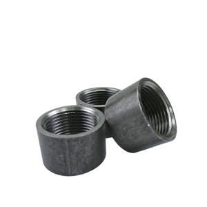 Acoplamiento de media rosca negro de 1/2 pulgada - Product Image 4