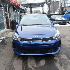 KIA Rio5 S Plus 2018 Usado en Buen Estado, Sin Accidentes, Volante a la Izquierda/Derecha - Product Image 1