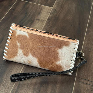 Nouveau design de luxe en cuir repoussé à la main Concho portefeuille pour femmes véritable peau de vache Style occidental nouveau design portefeuille multi-usages pochette - Product Image 5