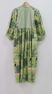 Nuevo Vestido Midi Kyra, Vestido Mini con Estampado Floral, Escote Profundo con Cierre de Cordón - Product Image 6