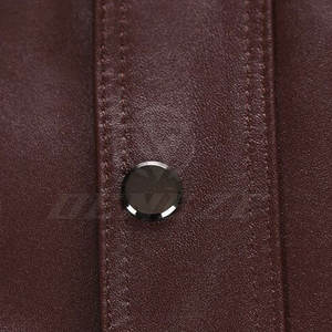 Gilet en cuir léger et ajusté pour hommes, idéal pour les sports de plein air et les occasions décontractées, fabriqué au Pakistan - Product Image 6