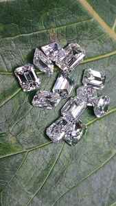 Diamantes de Corte Esmeralda en Base Verde, Ramdut Impex, Directo del Fabricante, Diamantes Sueltos Certificados - Product Image 3