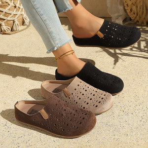 Mules d'été pour femmes à plateforme épaisse et bout fermé, décontractées, respirantes, à trous, faciles à enfiler et confortables pour l'extérieur - Product Image 1