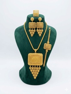 Ensemble de bijoux pour femmes, fait main, plaqué or 24 carats, cuivre et laiton, 4 pièces, haute qualité, pour fiançailles, anniversaire, mariage, fête, usage quotidien - Product Image 3