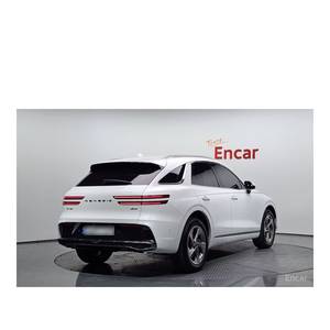 Genesis GV70 2.5T essence 2024, transmission intégrale, 10 898 km, conduite à gauche, boîte automatique, sièges en cuir, caméra de recul - Product Image 2