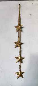 Guirlande rustique étoile dorée avec corde, grappe métallique faite à la main à suspendre pour décoration de ferme, clochette de Noël et jardin extérieur - Product Image 2