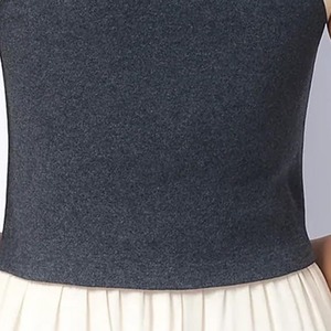 Top Corto de Algodón 100% de Alta Calidad para Mujer, con Estampado Personalizado en Forma de U y Logo - Product Image 4