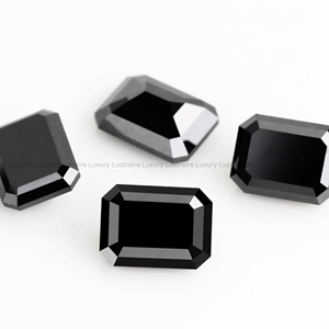 Diamante natural de corte esmeralda, negro oscuro opaco, de 6.00 x 4.00 mm, calibrado, para la fabricación de joyas como anillos, bandas y colgantes. - Product Image 3