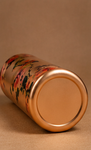 Botella de Agua de Cobre Puro con Estampado Floral, Botella Ayurvédica Hecha a Mano por Diseñadores, Botella Reutilizable a Prueba de Fugas, Ecológica - Product Image 2