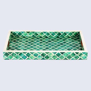 Plateau de rangement élégant en résine avec poignée moderne, fait main, décoratif, pour salle de bain, chambre et bureau - Product Image 2