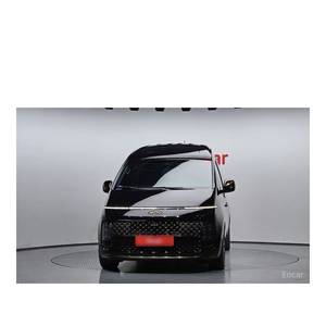 Hyundai Staria Lounge de 7 Plazas, Modelo Octubre 2023, 20,123 km, Diésel, Caja de Cambios Automática, Asientos de Cuero, Cámara Trasera, Volante a la Izquierda - Product Image 3