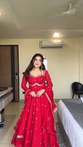 Traje Anarkali Pretty Flair Clásico de Georgette, Elegante Conjunto Anarkali de Ensueño, Conjunto de Traje con Perlas, Anarkali de Moda, Precioso Vestido de Georgette - Product Image 1