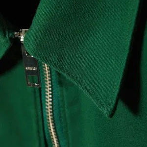 เสื้อแจ็คเก็ตผ้าแคนวาสสตรีทแวร์คุณภาพสูง OEM แบรนด์สั่งทำพิเศษ กันลม ระบายอากาศได้ดี ผลิตจากโรงงานโดยตรง ขายส่งสำหรับผู้ชาย - Product Image 6