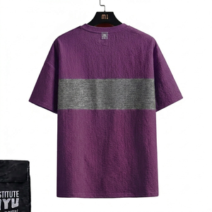 T-shirt personnalisé pour homme, violet royal, tissu texturé, rayure grise sur la poitrine, manches courtes, col rond, streetwear, surdimensionné, tendance estivale - Product Image 2