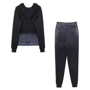 Ensemble de survêtement personnalisé en polyester/coton avec capuche zippée rose, coupe-vent d'hiver à séchage rapide pour hommes et femmes, idéal pour le tennis, la course à pied, l'entraînement et le volley-ball - Product Image 3