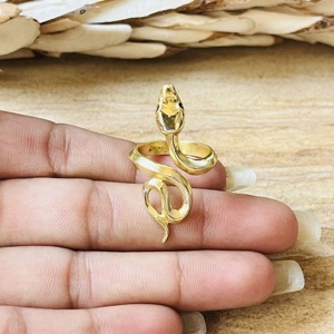 Anillos de Serpiente de Diseño Único, Joyería Gótica de Latón para Mujer, Chapado en Oro de 18k, Anillo Minimalista con Cobra, Venta al por Mayor/OEM/ODM - Product Image 3