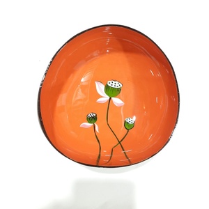 Cuenco de Coco Lacado de Alta Calidad Hecho en Vietnam, Cuencos de Cáscara de Coco Pintados al por Mayor, Cuenco Vietnamita de Coco - Product Image 3