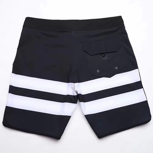 Shorts d'été respirants pour hommes, vêtements de sport, personnalisation de la marque privée, impression de logo, shorts en vente - Product Image 2