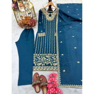 Conjunto de traje de fiesta de diseñador para mujer Top Bottom & Fancy Dupatta - Product Image 2