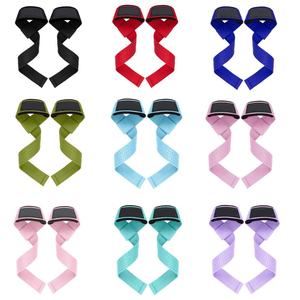 สายรัดยกน้ำหนักแบบยูนิเซ็กซ์จาก First Fitness Industries พร้อมแผ่นรองนีโอพรีน สายรัดข้อมือระบายอากาศได้ดี ปรับขนาดได้ด้วยตัวล็อคแบบตะขอและห่วง - Product Image 6