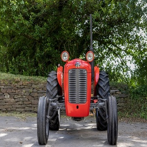 รถแทรกเตอร์ Massey Ferguson 40 แรงม้า ขับเคลื่อน 4 ล้อ ระบบเกียร์ พร้อมเครื่องยนต์และปั๊ม คุณภาพดีที่สุด ราคาโรงงาน ขายส่ง - Product Image 3