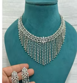 ชุดเครื่องประดับเจ้าสาวสุดหรูหราคลาสสิก สร้อยคอ ต่างหู ประดับเพชรซิร์คอน ชุบทอง ดีไซน์แบบชาติพันธุ์ สำหรับงานแต่งงาน งานหมั้น และวันครบรอบ - Product Image 2