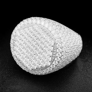 Bague Hip Hop en Moissanite VVS avec Pierres Brillantes Effet Glacé pour Hommes et Femmes – Idéale pour Soirées et Cérémonies - Product Image 3