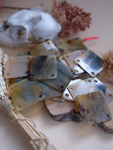 <b>Tablet</b> Weaving Cards Made From Horn by blossom craft india - Product Image 3