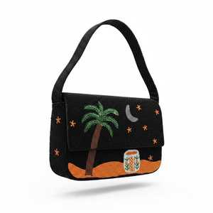 Sac à main rectangulaire brodé en toile noire, motif palmier, lune et étoiles, artisanat textile fait main en fil de coton - Product Image 1