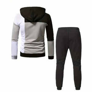 Factory Rate Bulk Quantity Men's Cotton Made Pullover Hoodies Trouser Set Streetwear Breathable 2 1 Design Winter Tracksuits - Product Image 3
